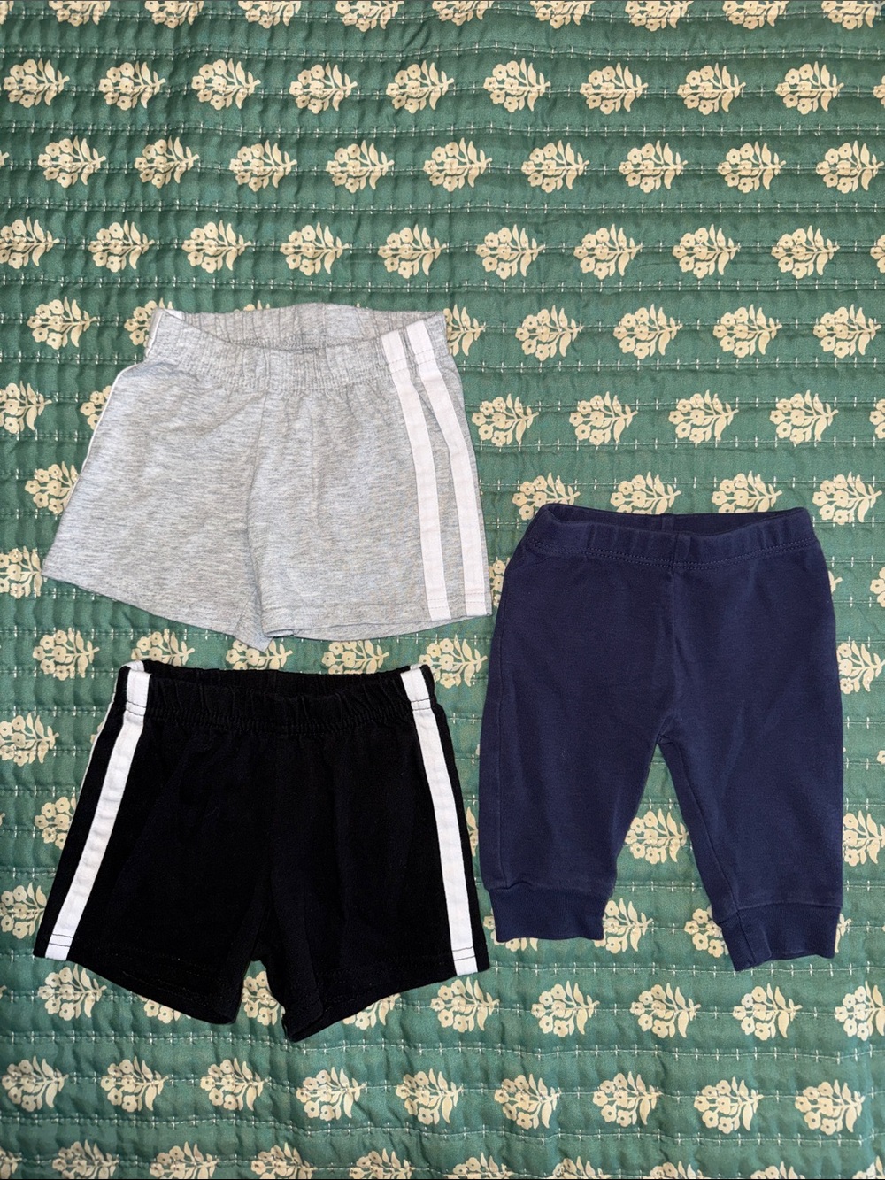 Garanimals Gray & Black Athletic Stripe Shorts Duo, kiddie zone blue pant